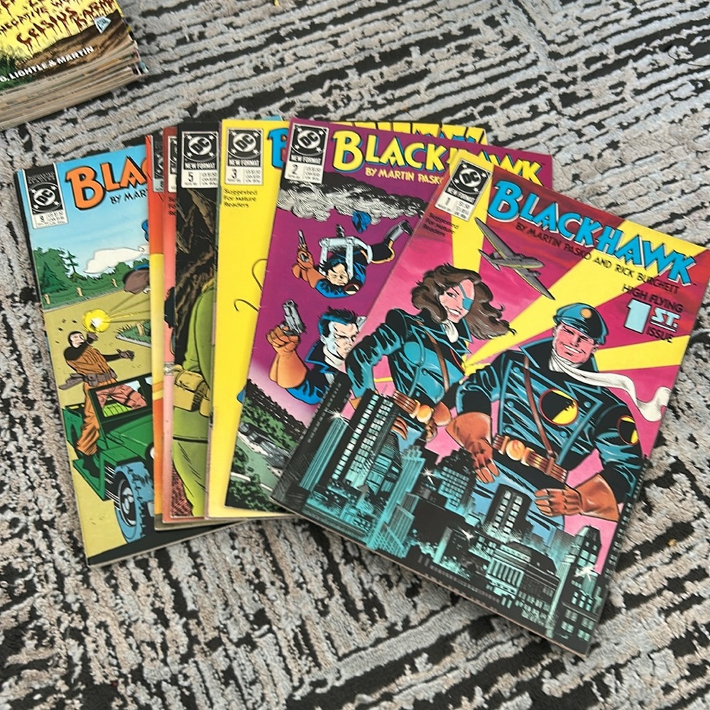 Comic Books - Picture 3 of 4